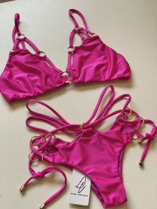 Conjunto Strappy Trilobal Rosa Chiclete